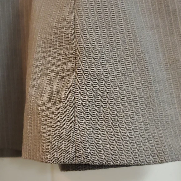 East 5th Skirt Size 18 - Picture 3 of 8